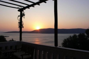 Villa with breathtaking views and private beach